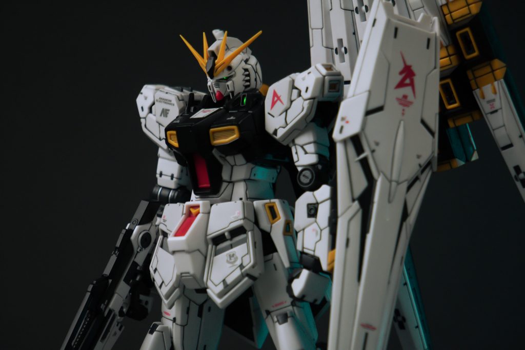 RGνガンダムを筆塗り部分塗装で仕上げました–5枚目/制作者：@praZo001