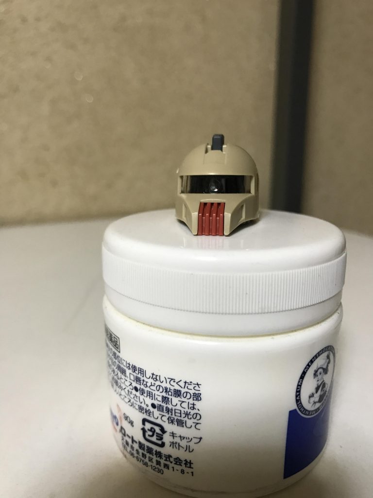 キットはザク2.0がベースなんですが、改修ポイントは、やはり細目にちっちゃいモノアイ!