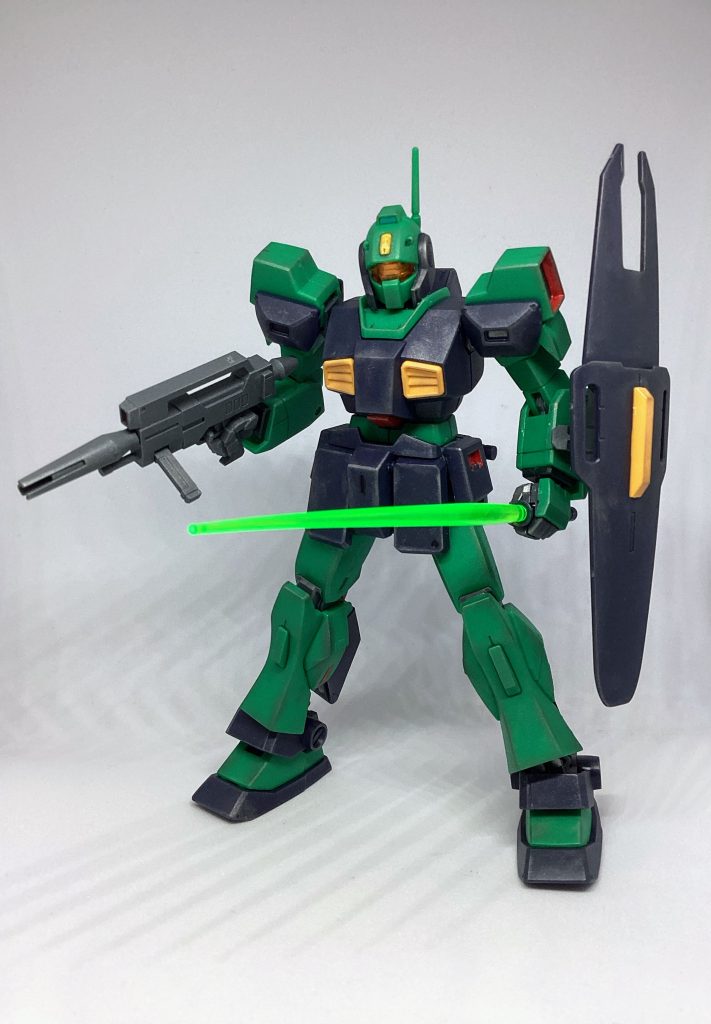 フル装備でも弱そう。