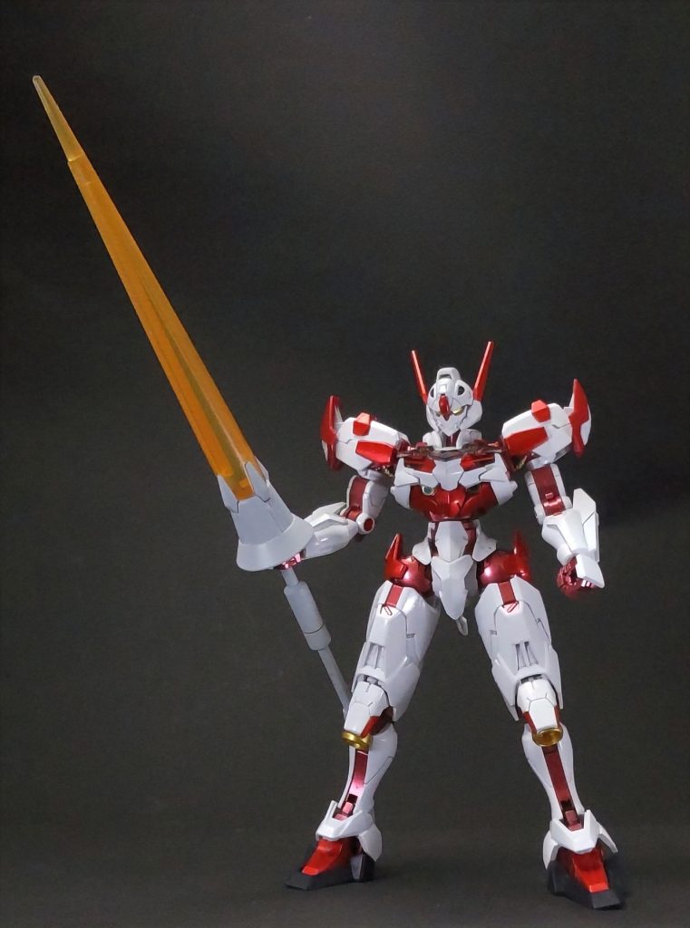 ん～🤔レッドフレームを模したはずなのに何か違う物に見えると思ったら…ランスを持たすとテッ○マンみたいでした😅今回もご覧頂きありがとうございました😊『いいね』下さる方々に感謝🙏