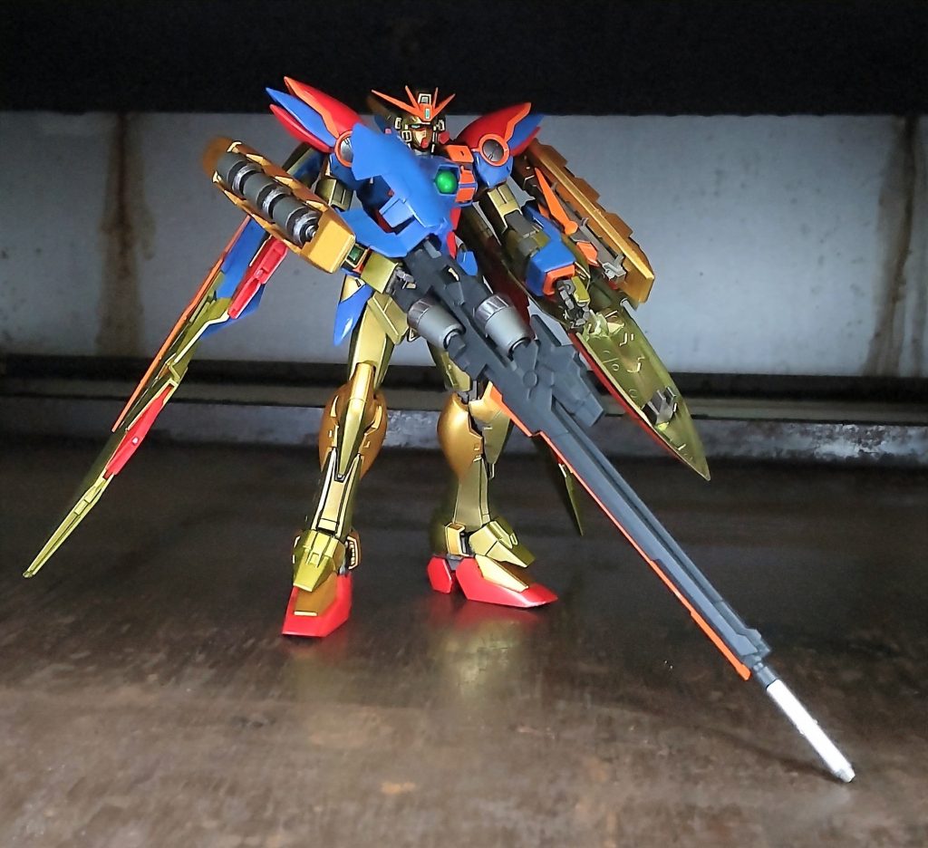 ゴールデンWガンダム–3枚目/制作者：三代目和菓子屋