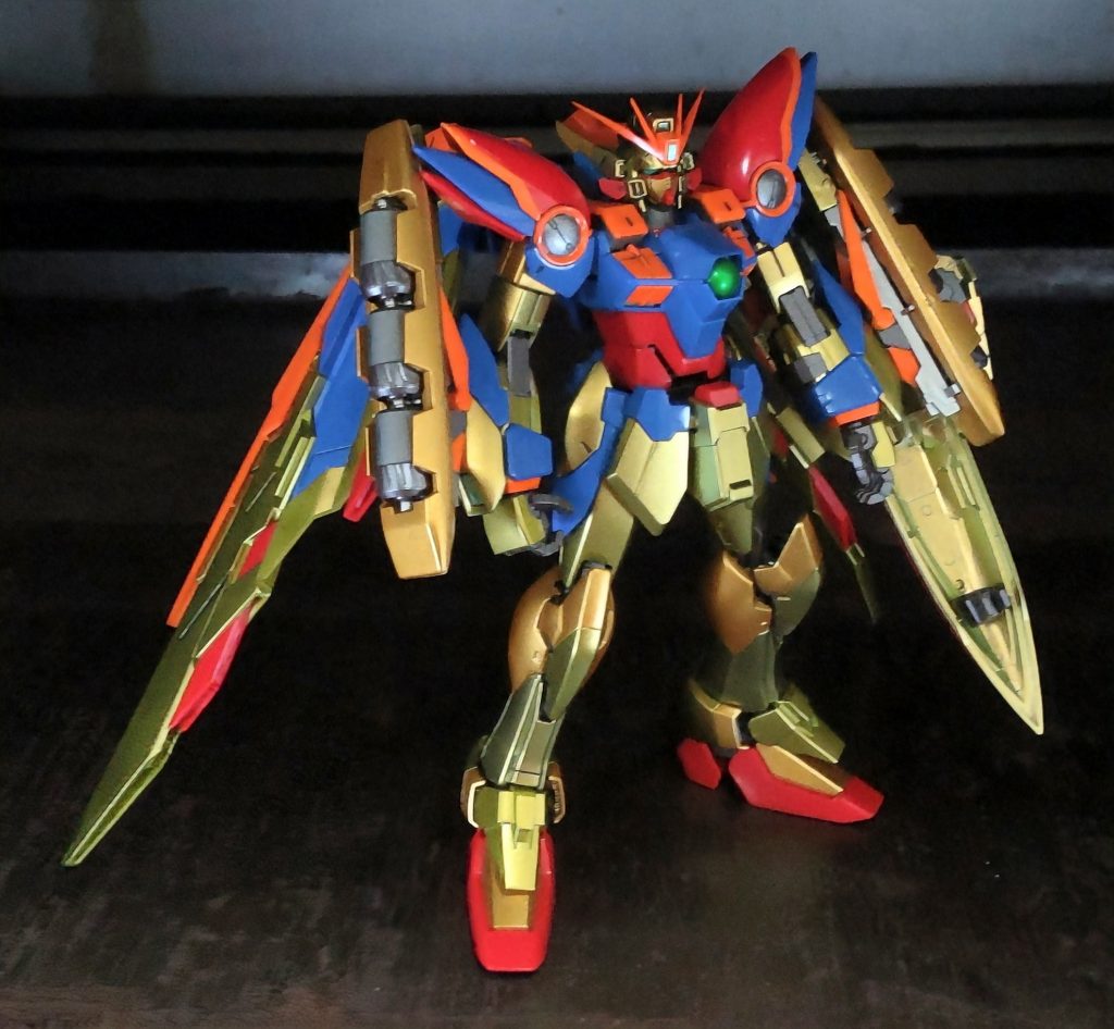 ゴールデンWガンダム–2枚目/制作者：三代目和菓子屋