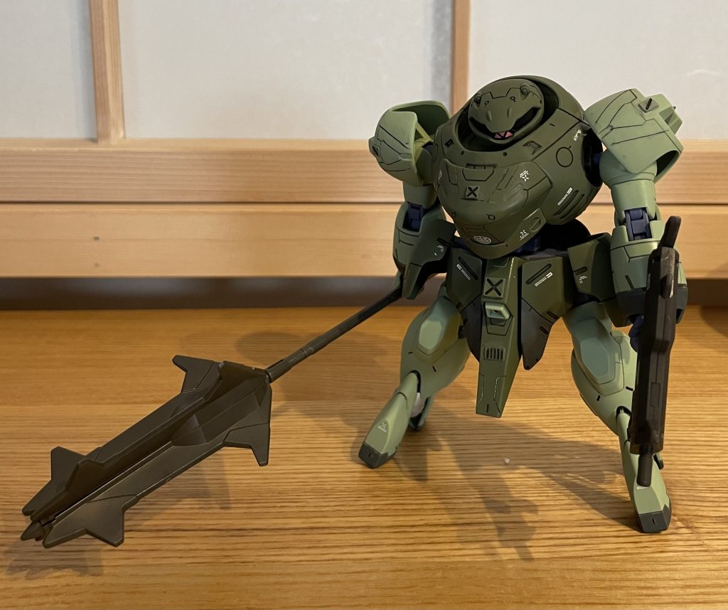 合わせ目の出る部分は段落ちモールドにしています😃