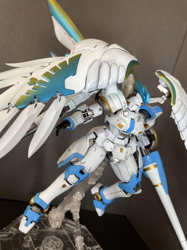 羽のボリュームがめっちゃ気に入ってます!