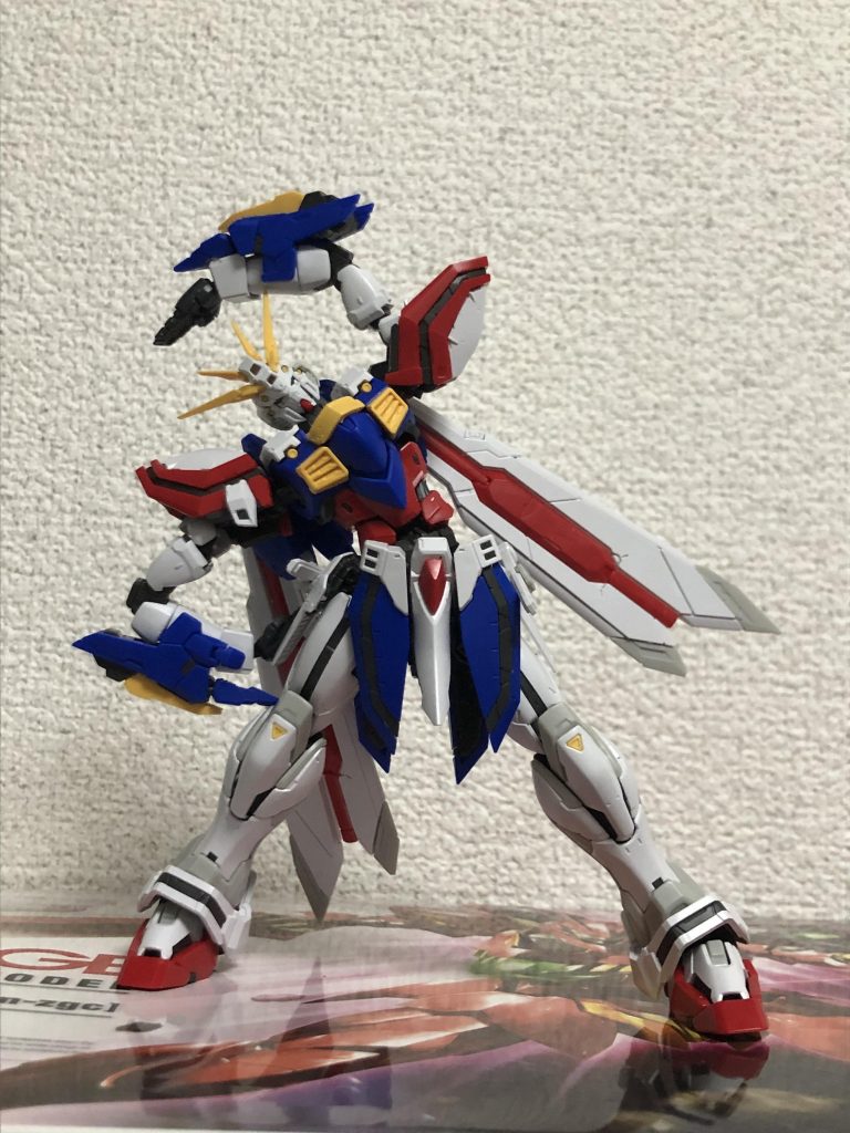 というような感じのレビュー擬きでした(賢者タイム)。延期とか色々挟んで一時はどうなることと思いましたが、無事こうやって組むことができて本当に良かったと思う今日この頃。三次予約ですけどRGゴッドガンダムの拡張キットも購入したのでまたこんな感じで出没するかもですのでよろしくお願いします。