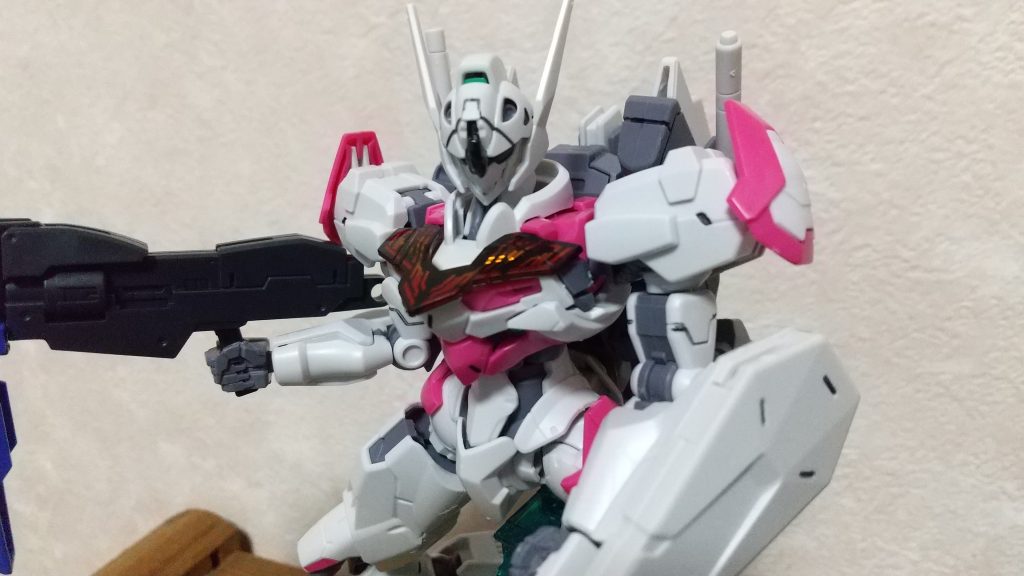 ポリキャップ未使用のキットで、可動域も今までのキットよりかなり広くなっていました。