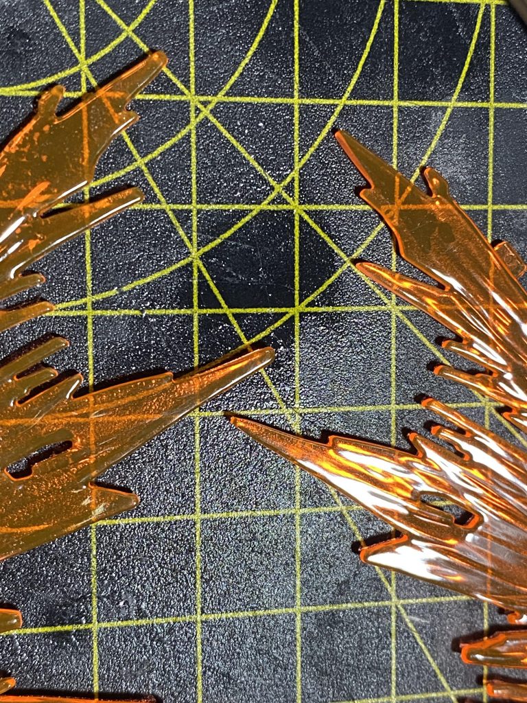 シャープ化比較写真最初はアンテナだけやるつもりでしたが気付いたらこんなことに...この前にEGストライクのクリアを作ったのでそのままのテンションで作業したことを途中後悔しました。