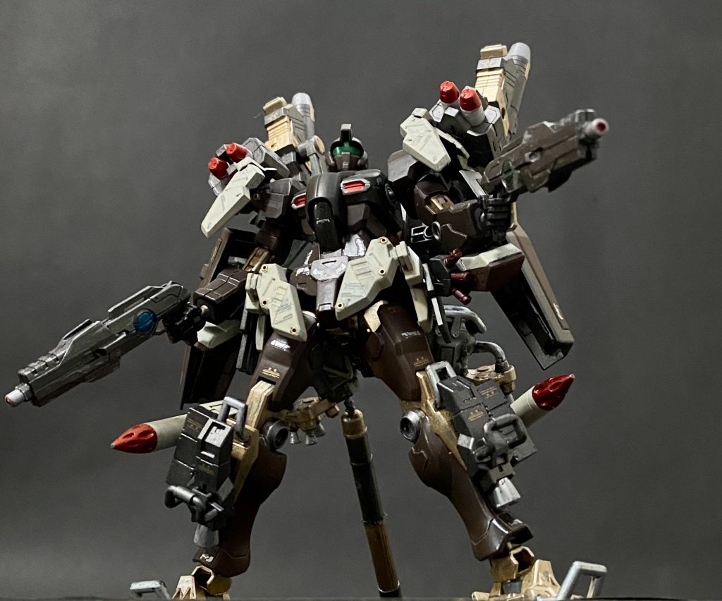 GBNジムガードフレーム完成しました。GBNガードフレームにノーザンポッドのジム頭をつけて30mmオプションアーマー2を付けました。なかなか相性が良かったと思います。