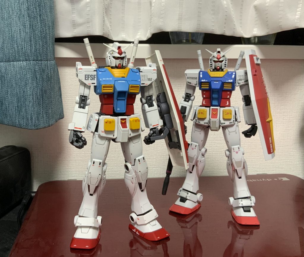 前作と。一応、金欠で買えなくなった、メタコンポジットの横に並べられる様な形で仕上げたつもりです。