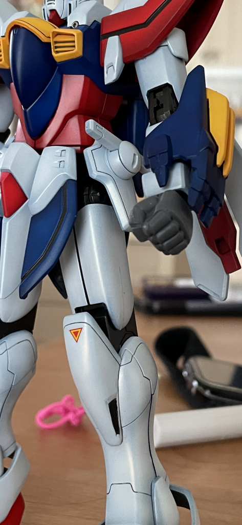 脚をつけた時に、太腿の合わせ目が復活して泣きそうでした💦処理が甘かったか🥵塗装ハゲも含めてウェザリングという解釈で、まぁいっかと思ったり😁