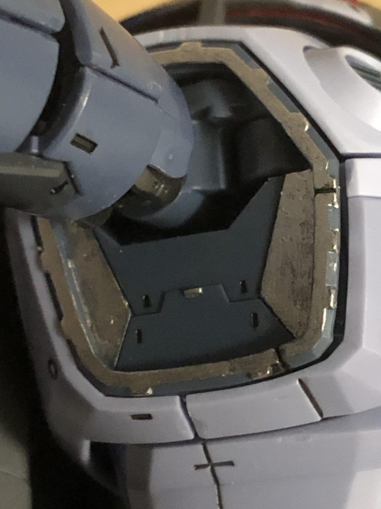 脇はシルバーで塗りました、今回付属デカールは不使用です