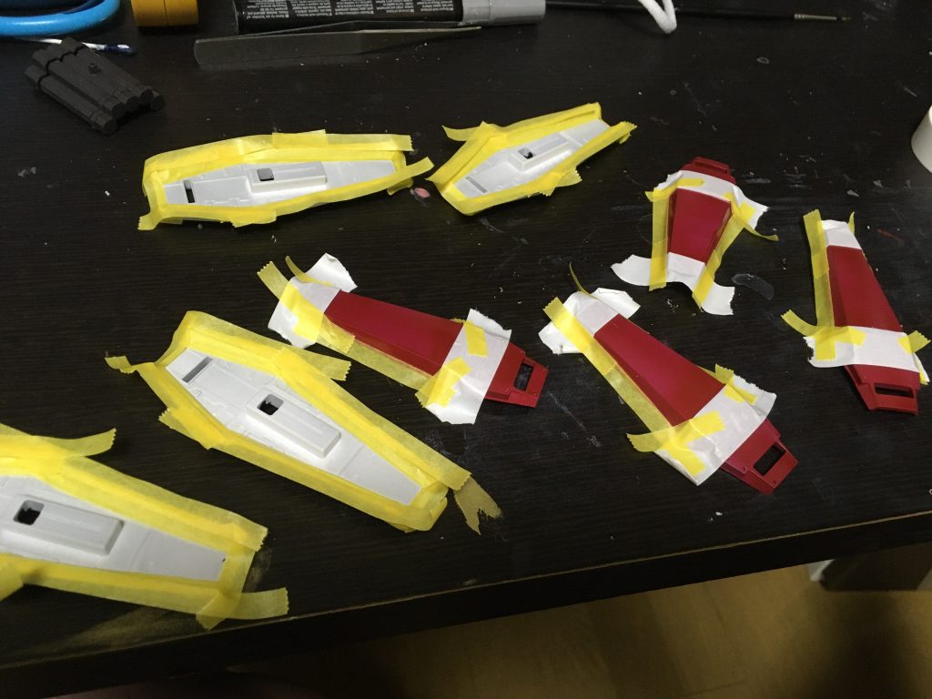 だが断るオレンジはツヤアリにしたいし、裏も塗りたかったから。手間暇かける・・。