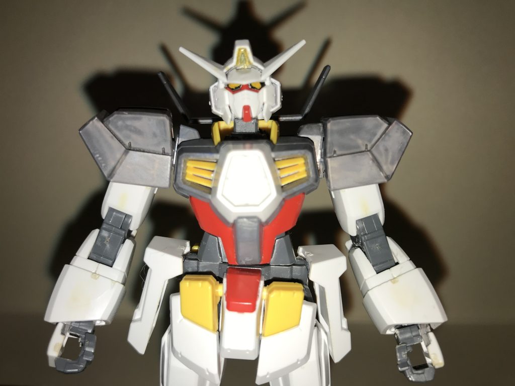 経歴ブルーコスモスの盟主であるムルタ・アズラエルが、フリット・アスノが保持していたガンダムAGE-1の設計データを盗み出し、それを基に1号機と同時期に製造されている為、本機もガンダムAGE-1とは実質的な兄弟機でもある。ムルタ・アズラエルの指示で、地球連邦軍と共同開発された本機であったが、完成当日、ある人物によって本機は1号機と共に奪取されてしまう。その人物は、かつては連邦軍の少佐だったが、1号機を奪取した元大佐同様に、とある作戦の失敗の責任を上層部に押し付けられて、連邦軍を事実上追放されてしまう。その少佐は、復讐・報復として本機を奪取し、1号機の元大佐と行動を共にするようになる。