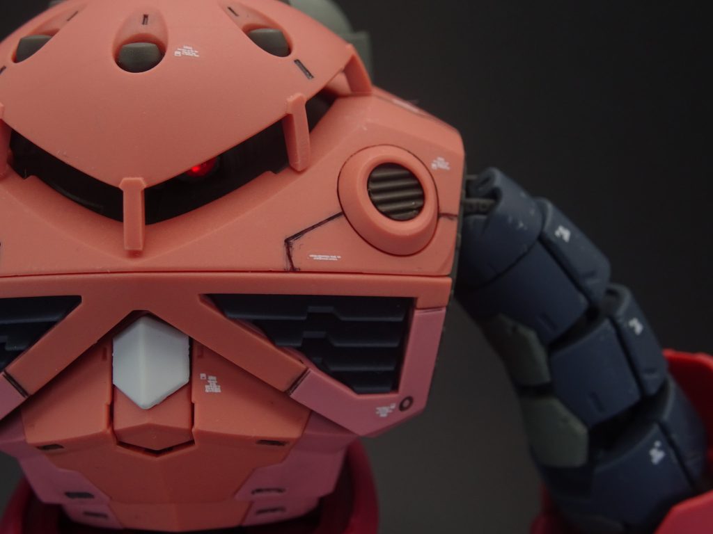 アップで1枚。粗が目立つので薄目で見て下さい(笑)。