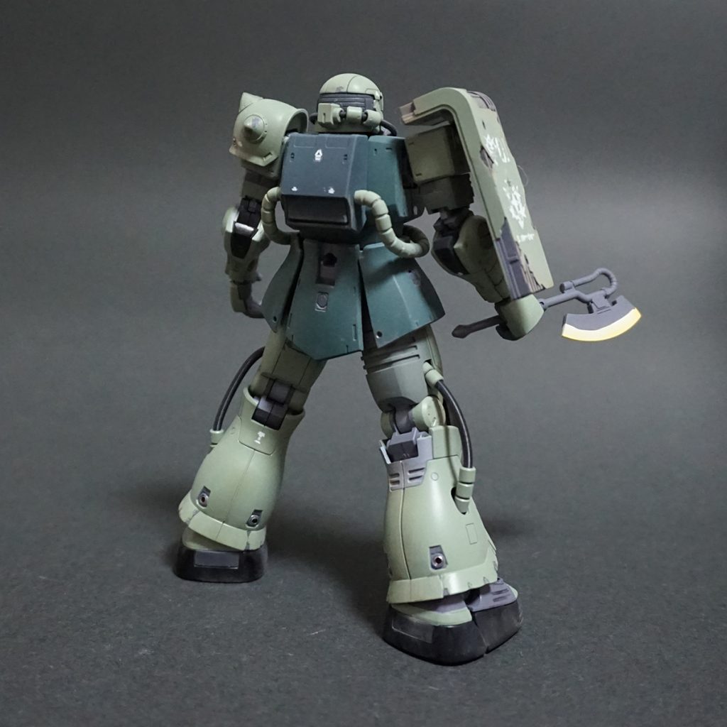 ドアン専用ザク–4枚目/制作者：@Under_NM_Design