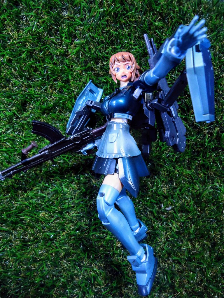 オマケ画像♫お腹をチラッと!オヘソを見せたらアウトになるので・・・・。これが現行出できる精一杯です(笑)