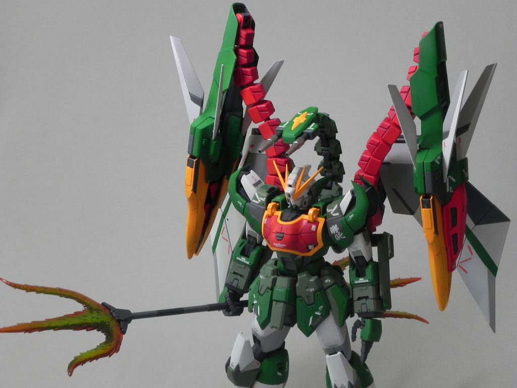 ビームトライデントはグラデーション塗装しました。