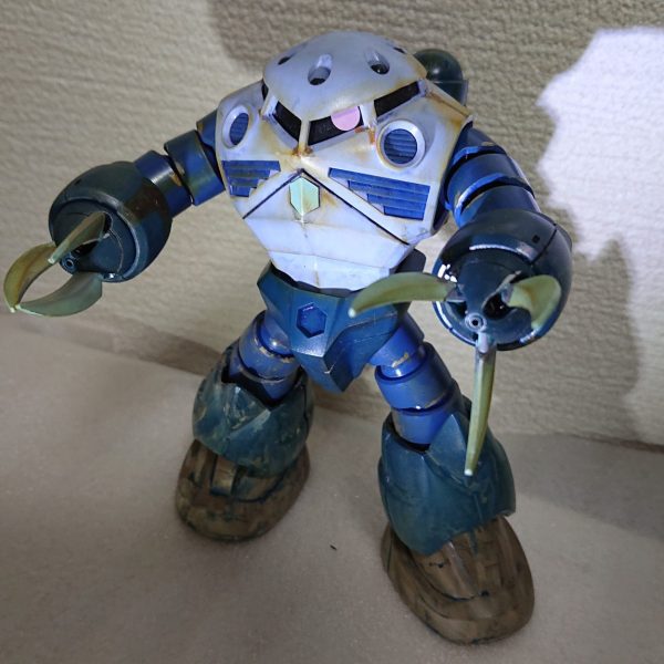 見つかってしまった…ズゴック