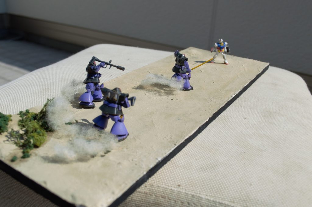 ドムのキットに外れなしとは言いますが、このスケールですら文句のつけようがない形状ですね…