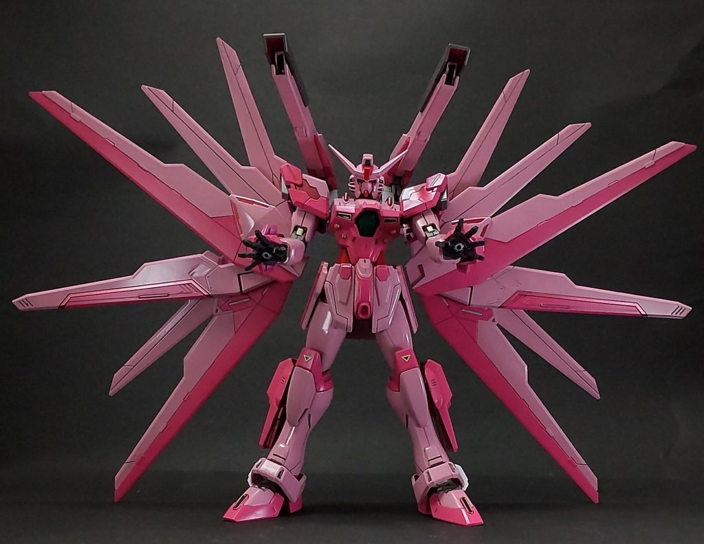 HG ガンダムヘリオス ルージュ–4枚目/制作者：三代目和菓子屋