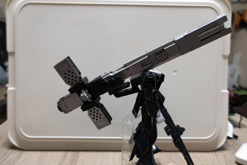 EGｖガンダム　ロングレンジ・フィン・ファンネル?–4枚目/制作者：絵師