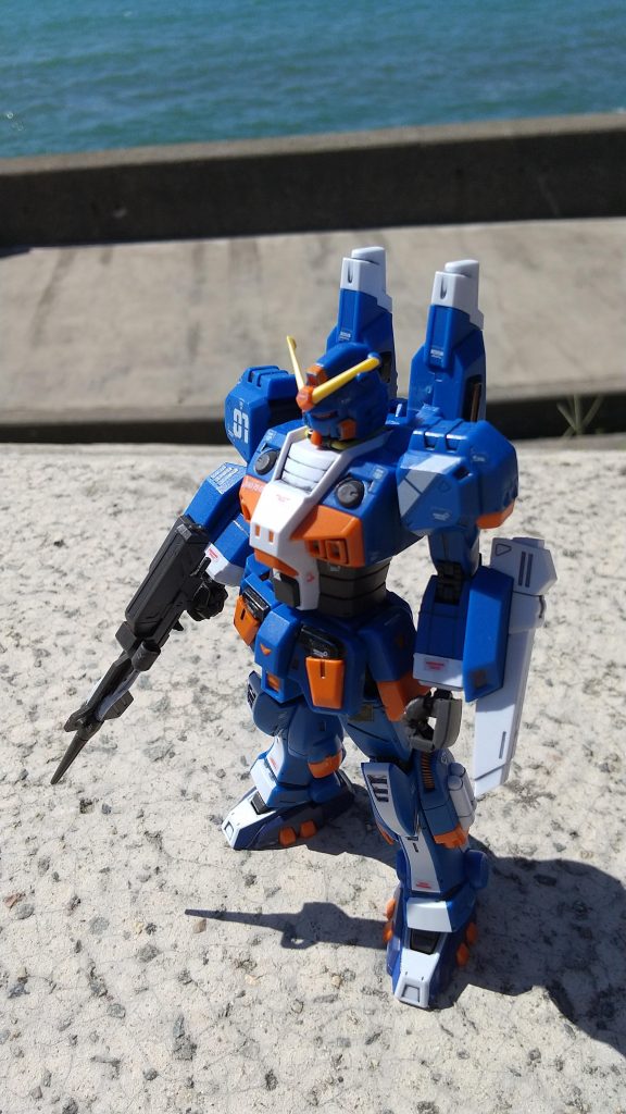 外ロケ!近くの海にてパシャリ♪結構マッチしますね~♪