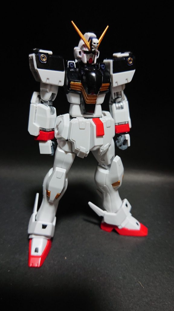 武装無しフロント今回は一部筆塗り塗装で仕上げました!ここまでガッツリな筆塗装は初めてだったので反省点も多いですが楽しくやれたかと!