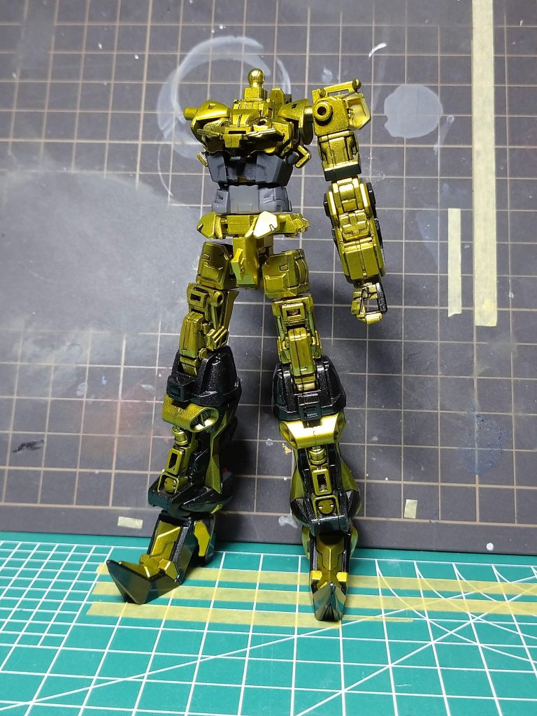 こうなって（フレーム･･･スターブライトブラスで塗装＆ウェザリングカラーマルチブラックでウォッシング）