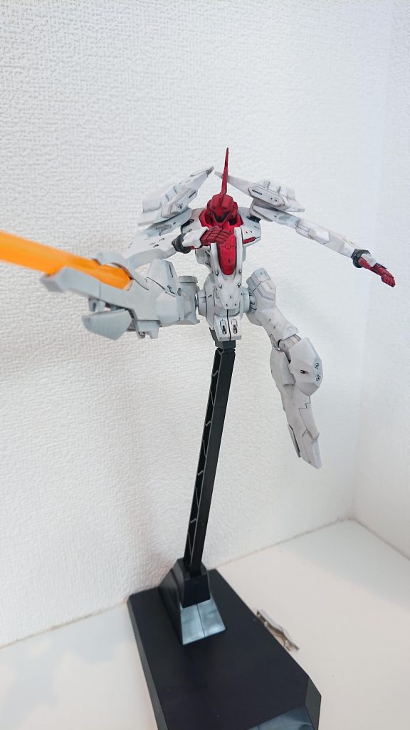 長大なビームサーベルキック!てりゃーー！ヽ( ･∀･)ﾉ┌💥