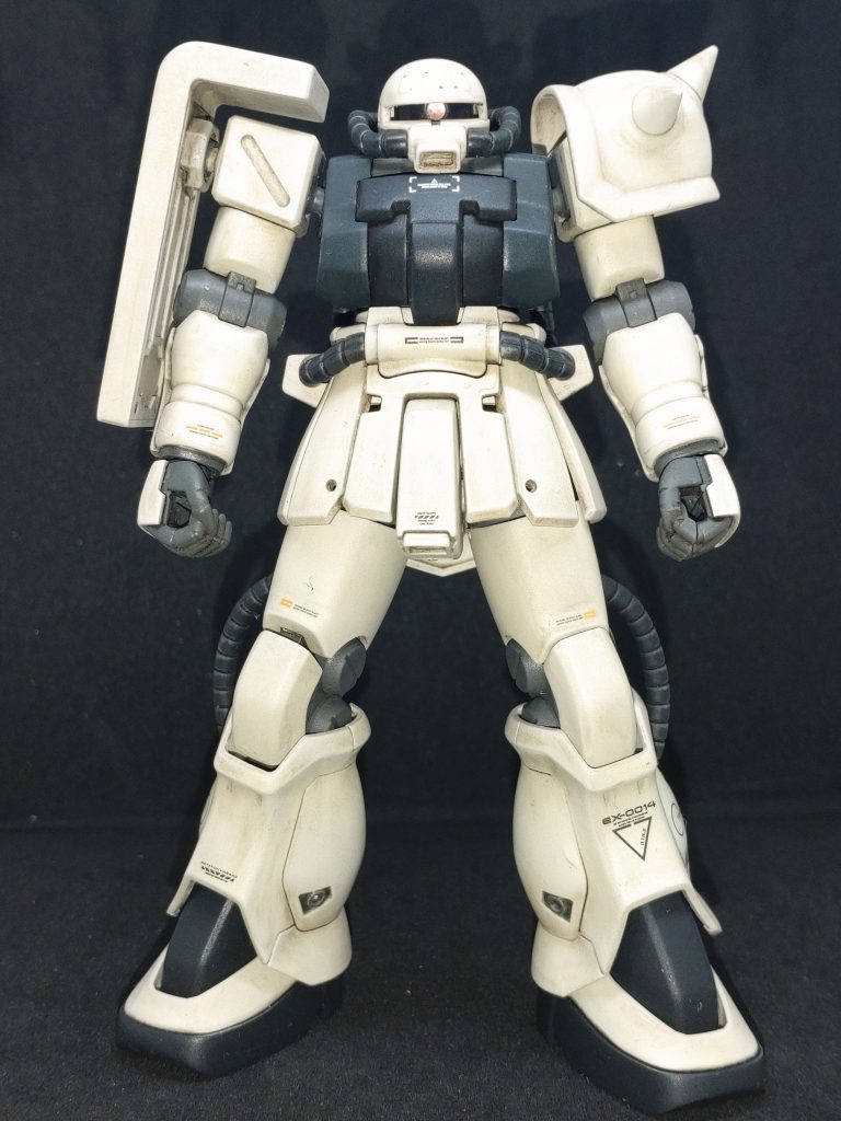 モノアイはHアイズに変更