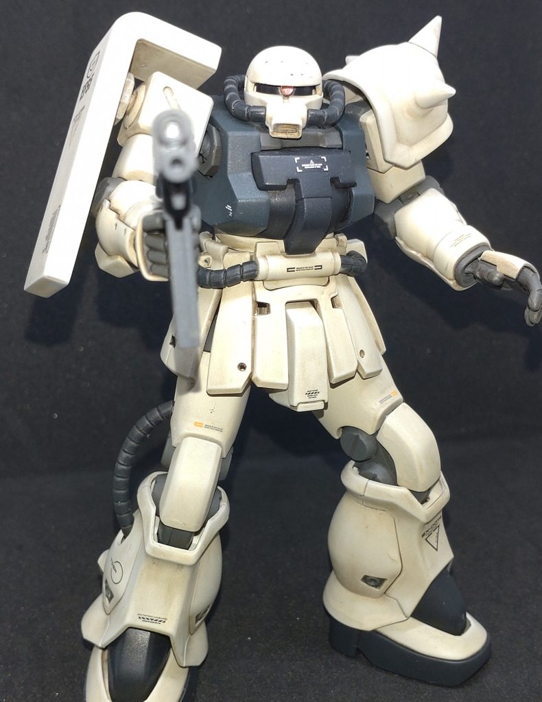 やっぱF2ザクは良キットです。