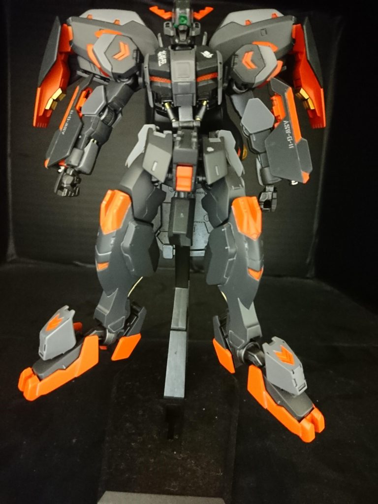 地味ですが、つま先付け根の延長と、爪の延長も施しております。 最後までご覧いただき、ありがとう御座いました。次回作?バルバトスルプスレクス、グシオンリベイクフルシティときて、フラウロスしかないでしょう〜!というわけで、次回作「フラウロス超絶流星号」鋭意作成中です。