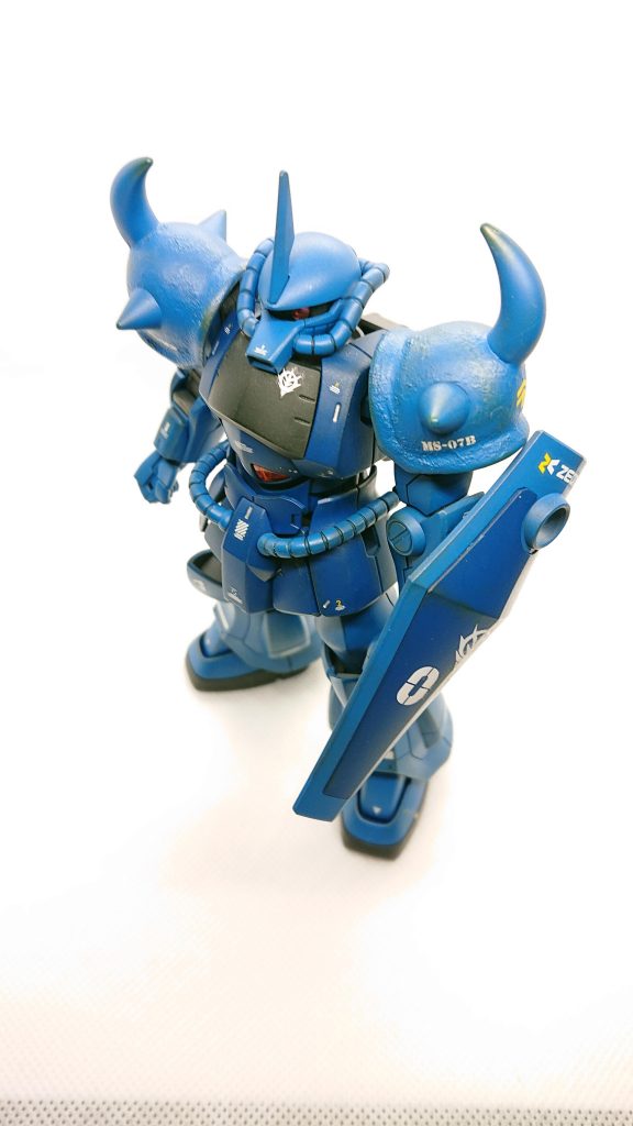 斜め上から、グフカスタムを汚し過ぎたので、こちらは控え目に。