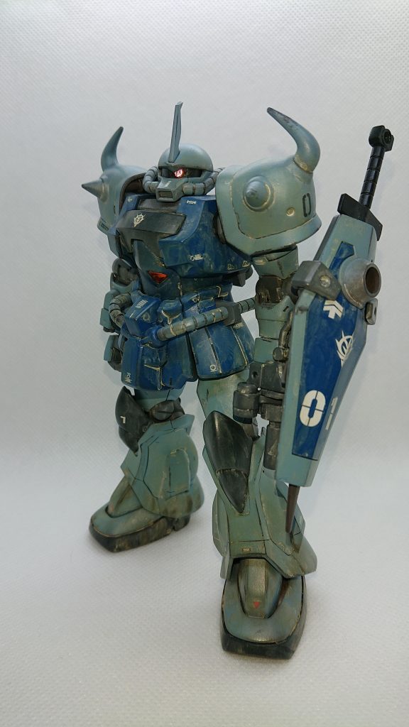 グフカスタムです。かっこいい…。仕上げの汚しで調子にのり過ぎて…。