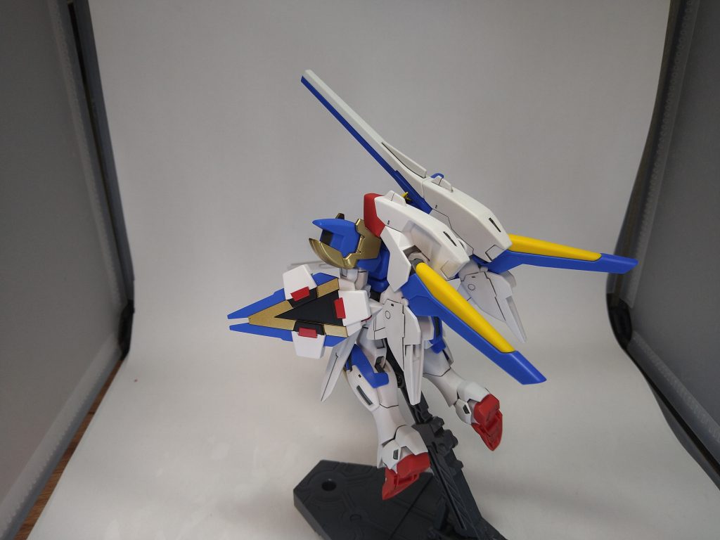 V2アサルトバスター–3枚目/制作者：Ruax