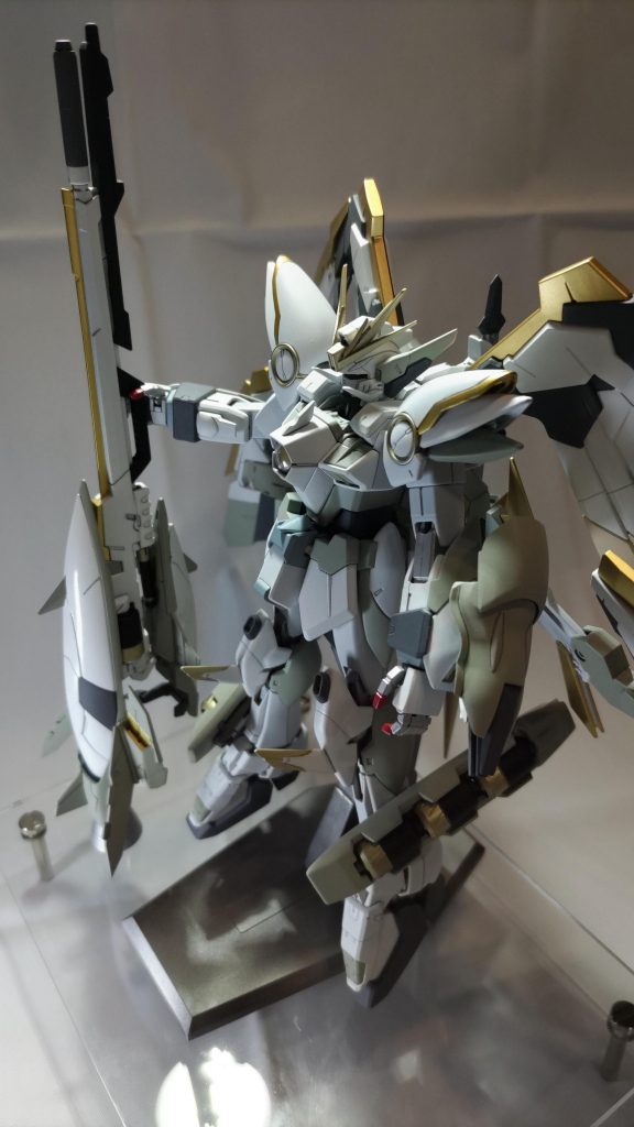 ガンダム ウィング・シュライン–5枚目/制作者：たつまろ