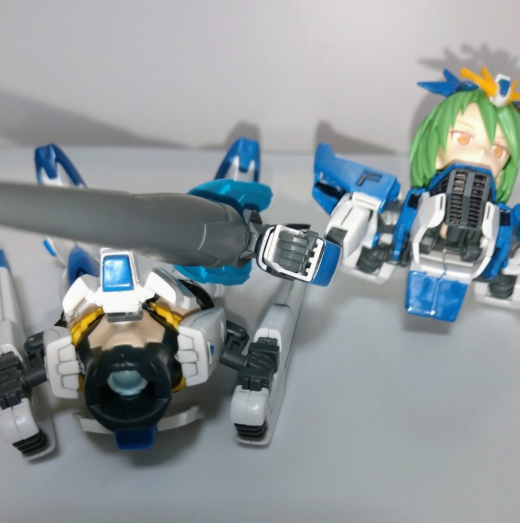 さらにF91の胸部も30msの腹部と無改造で入り込んだので制作に至りました。同じバンダイ製品なので変なところで互換性があるのでしょうか……?何にしろFAG よりも小柄な30msには小型機が妙に似合うようです。今回はこれで終わろうと思います。最後まで見ていただきありがとうございました!