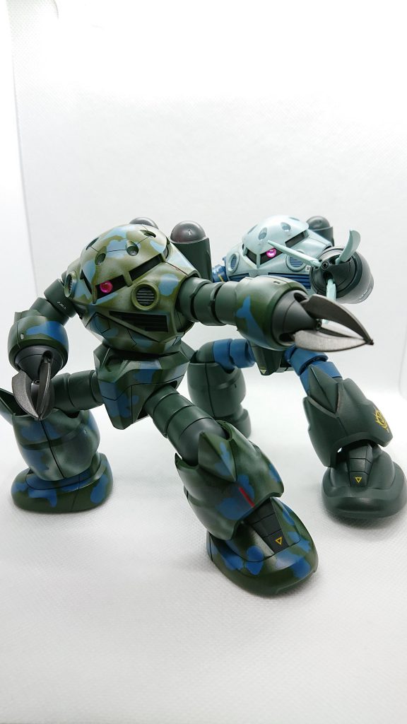 最後までご覧頂きありがとうございました。最後はいつかジムを貫きたい気持ちと、いつかガンキャノンの両腕を掴んでみたい気持ちを表現しました。この夏は仕事の合間に娘の宿題や自由研究を手伝ったり、休みになってからもほぼ外出はできませんでしたが、その中で思い出に残る水族館とズゴックになりました、イベントにちなんだ作品なのでとても思い出に残りそうです。残暑が続きますが皆様どうか無理なくやっていきましょう。