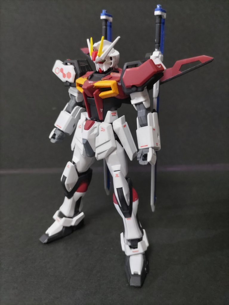 職場近くの古本屋に未開封中古で売っていたコレクションのソードインパルスを発見し購入…またジャンク品として出展されていたEGストライクも別の店で発見！この二つをくっつけてみました(^^♪