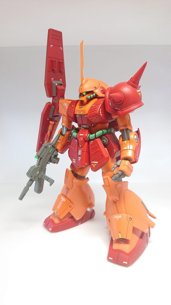 ショルダーアーマーのスパイク鋭利化に初挑戦。次はもっと上手く出来るでしょう。。。