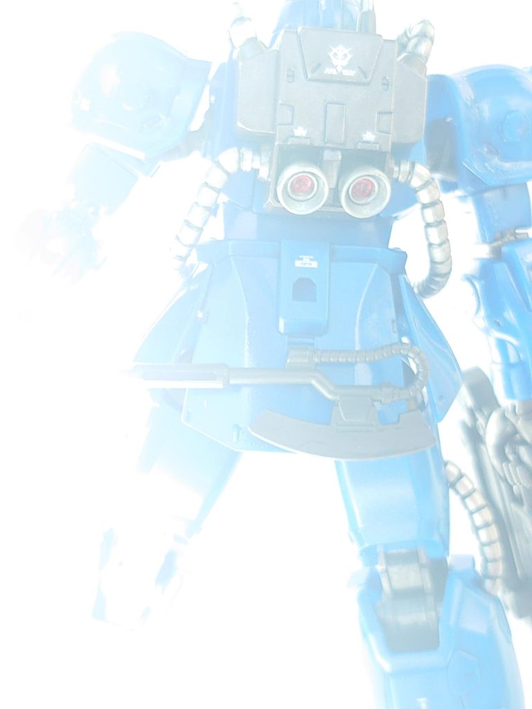 バックショットを撮ろうとしたら謎に光ってしまいましたが、味があって結果オーライ!