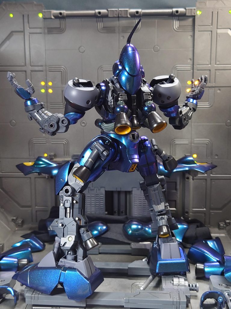 背面は…って見てたら、エヴァっぽいと思ってやってしまった。頭がね?特にね?