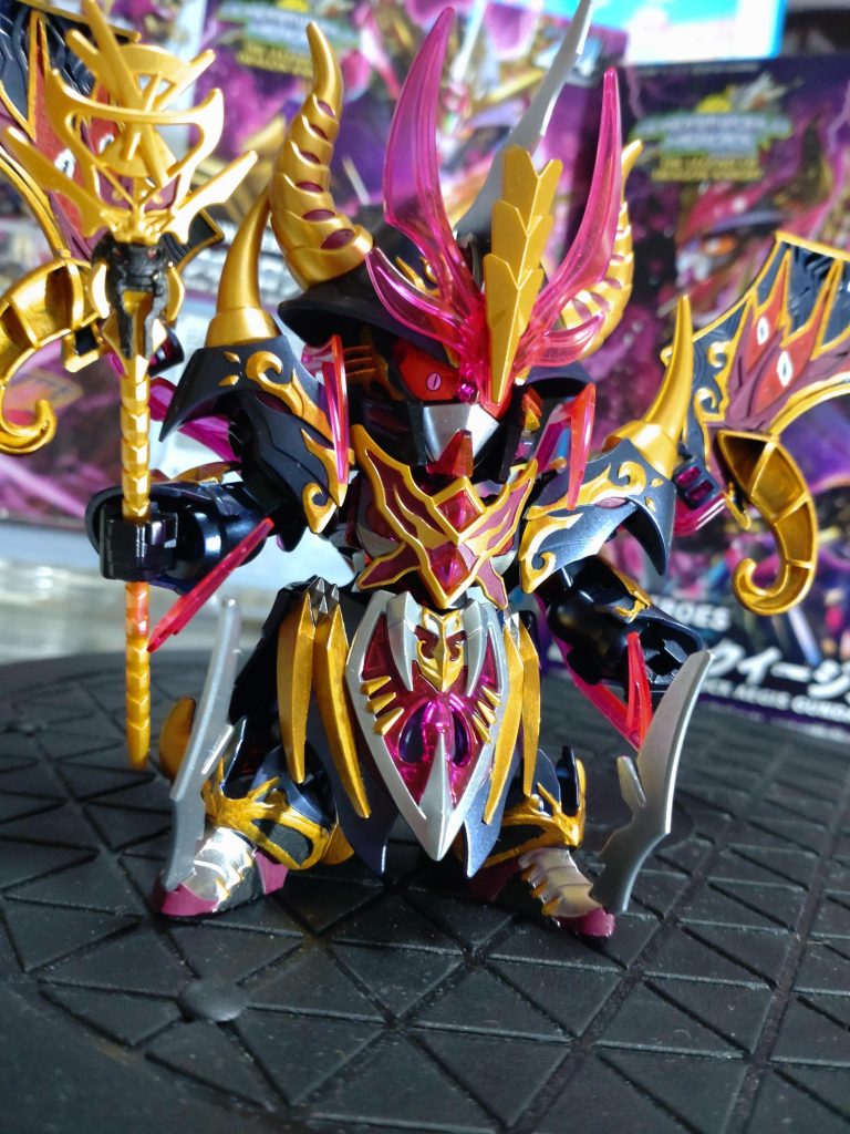 展開マントの内側も、ぬってますよ（アピール