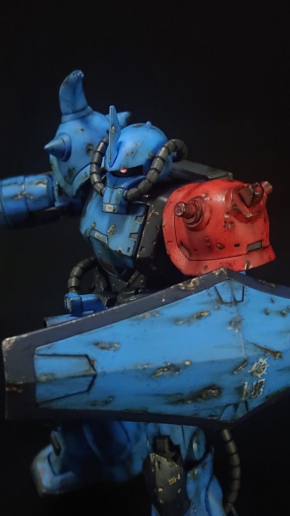 MSDシリーズのキットは何体か製作していますが、このグフもとてもクオリティは高く、毎回感心させられます。