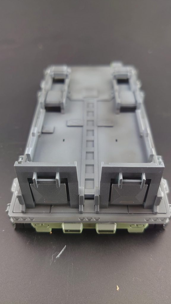 ガンダムトレーラー♪(ｏ・ω・)ノ))–3枚目/制作者：@hiroka