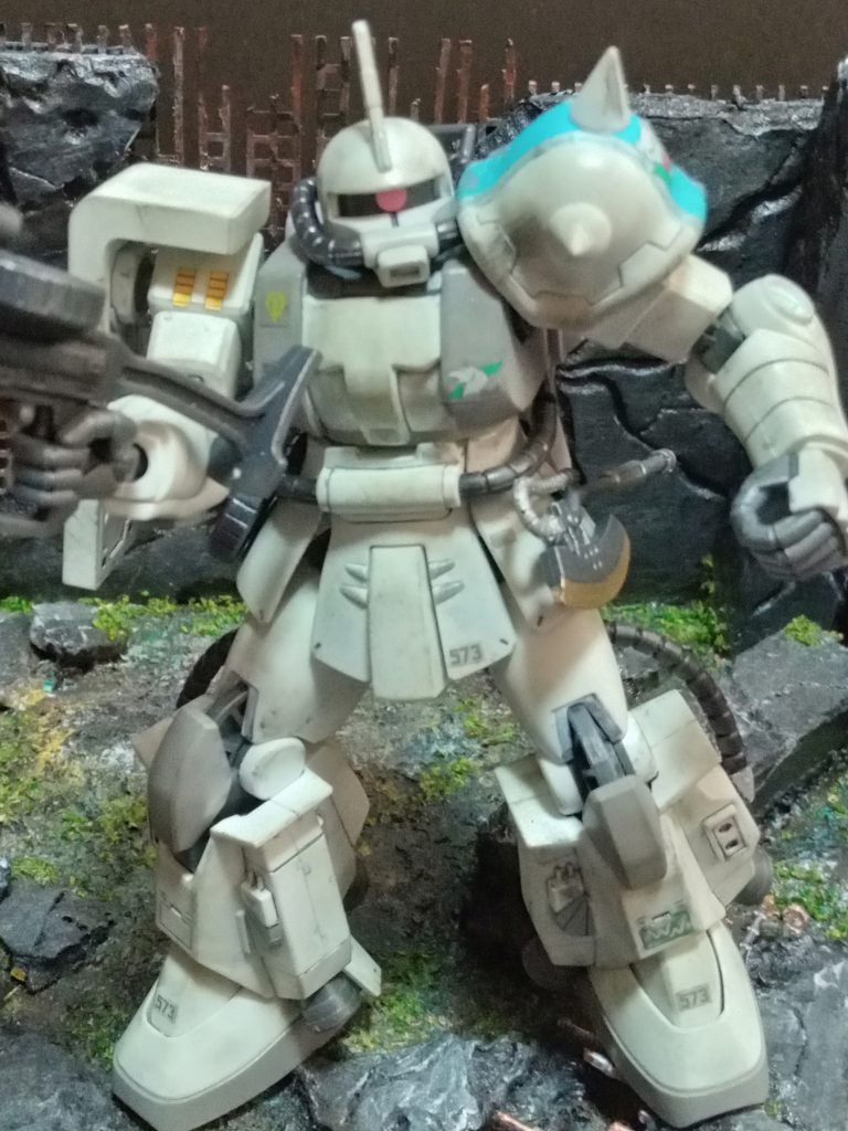 HGUC 1/144 MS-06R-1A シン・マツナガ専用ザク–5枚目/制作者：まっちゃん