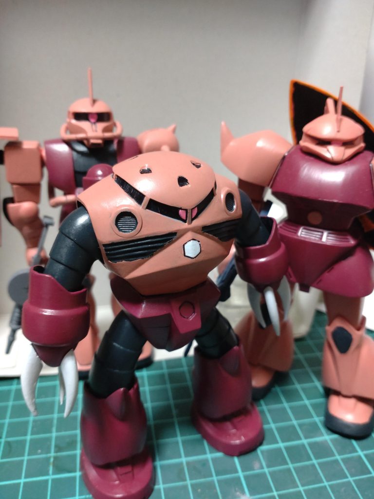 後はジオングか…