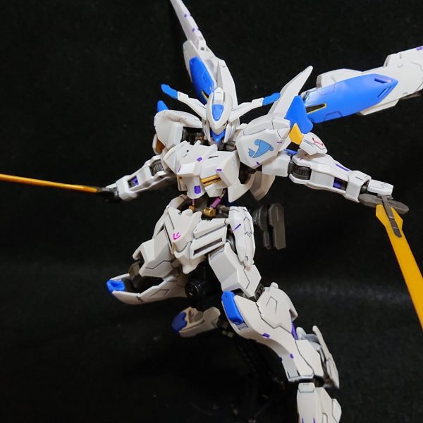 HGガンダムバエル