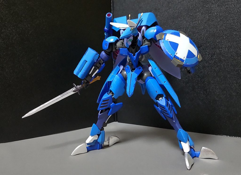 オーラソード※持ち手部分はギャンのビームサーベルのを付けています。