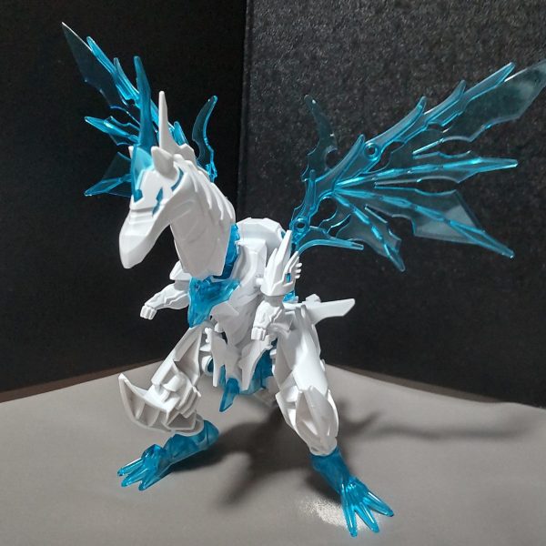 シャイングラスパーUMAゴン